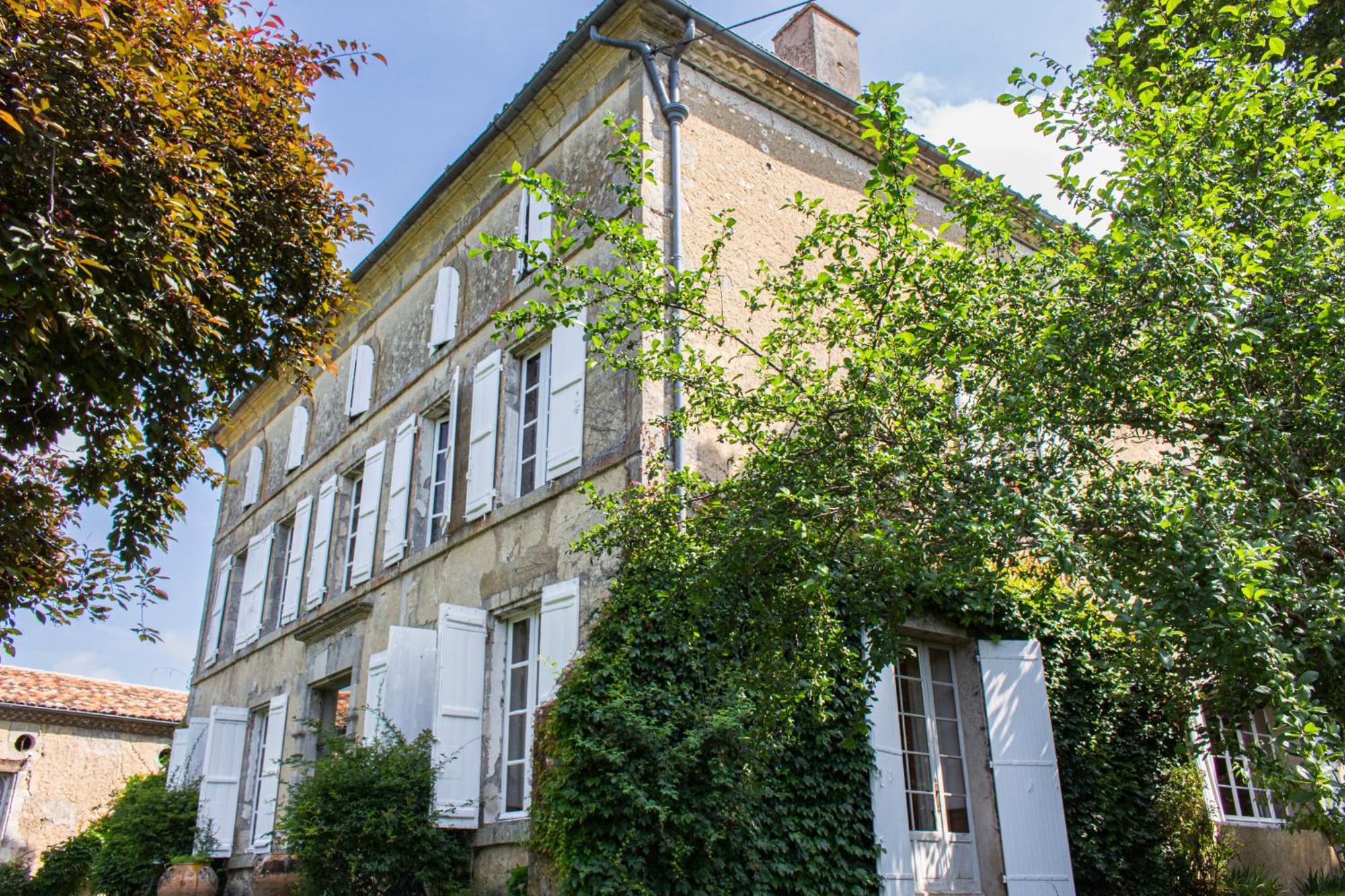 Chambres D'Hotes Dans Une Maison De Maitre A 5 Min Du Centre De Nérac Exterior foto